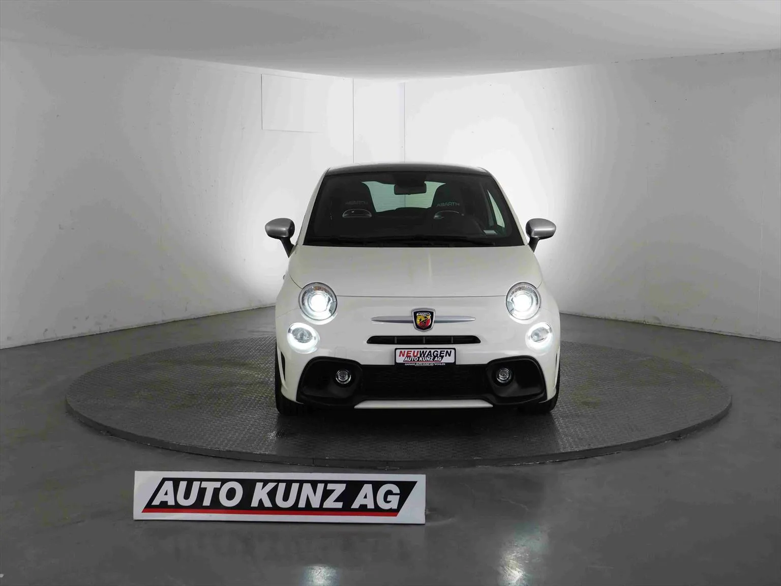 Fiat 500 Abarth 595 1.4 16V Turismo  Image 3