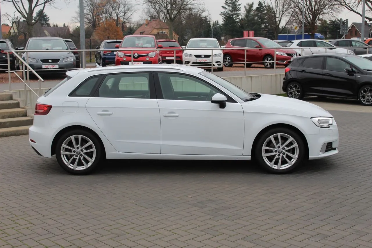 Audi A3 1.5 TSI Sportback Sport...  Image 3