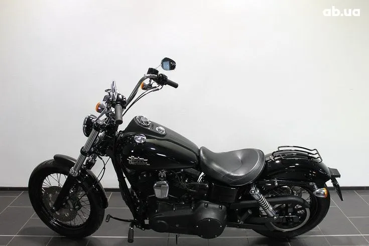 Harley-Davidson FXDB Image 4